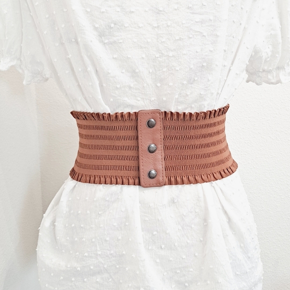 Wide Brown lace up corset elastic boho stretch waist ruffle statement belt - Picture 10 of 11